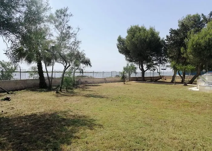 Bed & Breakfast La Penisola 4*
